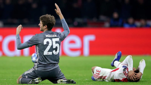 丹麦横扫利物浦,穆勒惊艳四座 丹麦横扫利物浦,穆勒惊艳四座