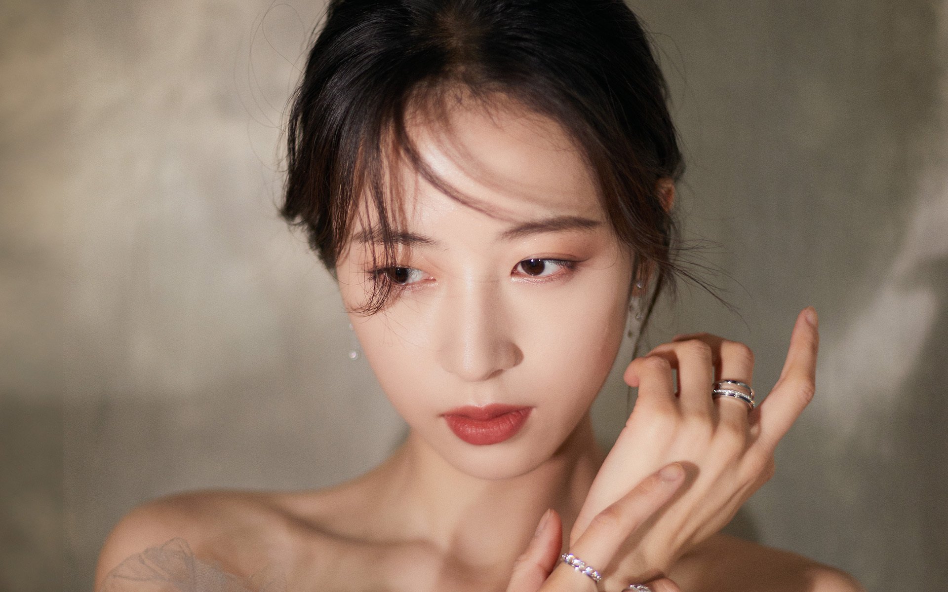 冰冷镰刀与汹涌蓝潮，克莱压制级火力全开，篮网踏平明尼苏达狼群