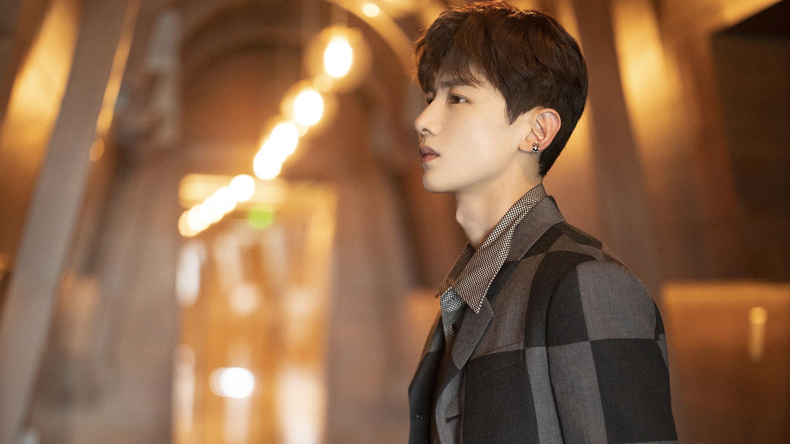 开云体育官网-以足为诗，以步为律，巴雷拉的独舞如何将巴西节奏镌刻在绿茵之上