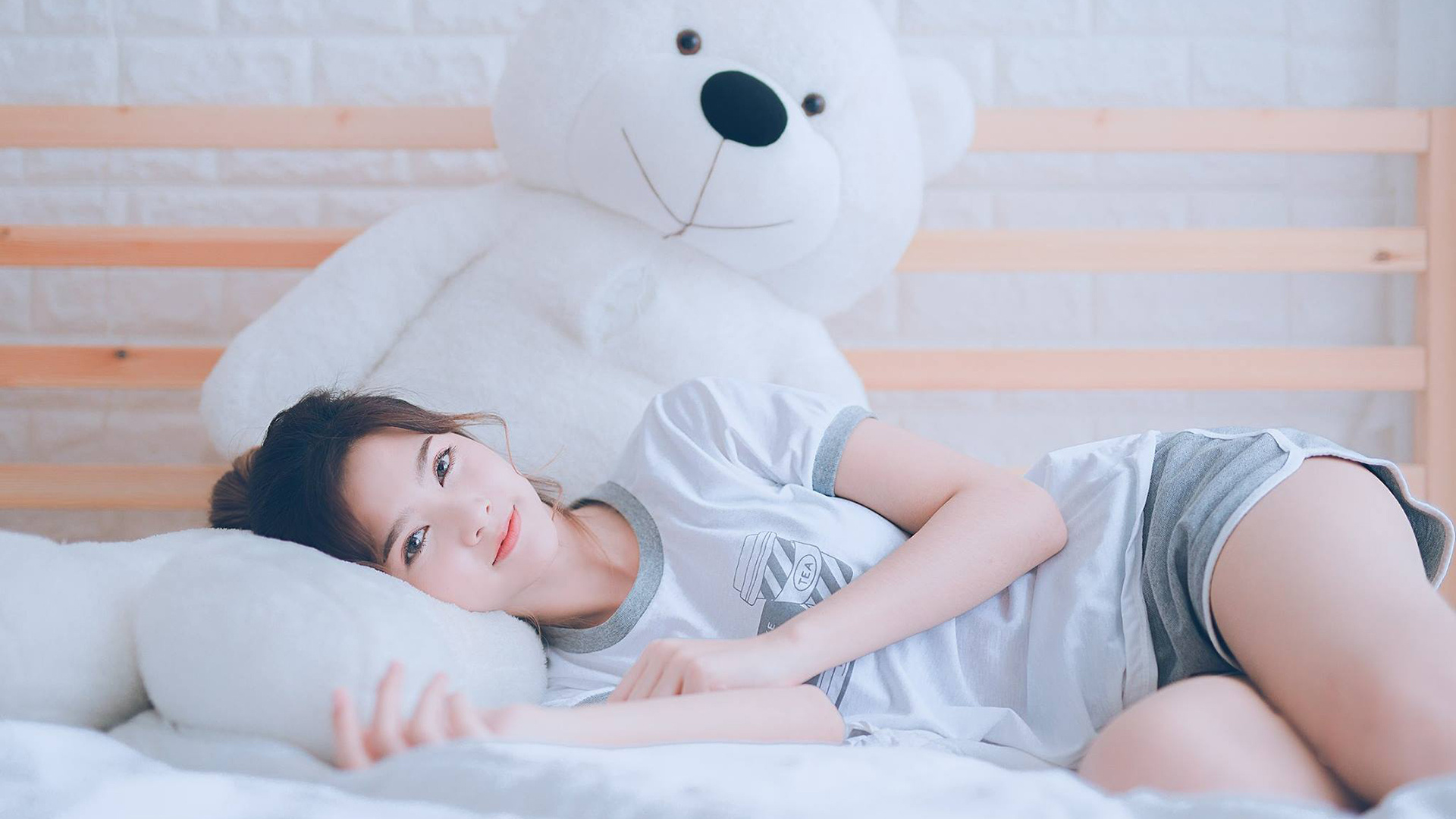 弯道外一记三分雨，当F1轰鸣声为利拉德静默一秒