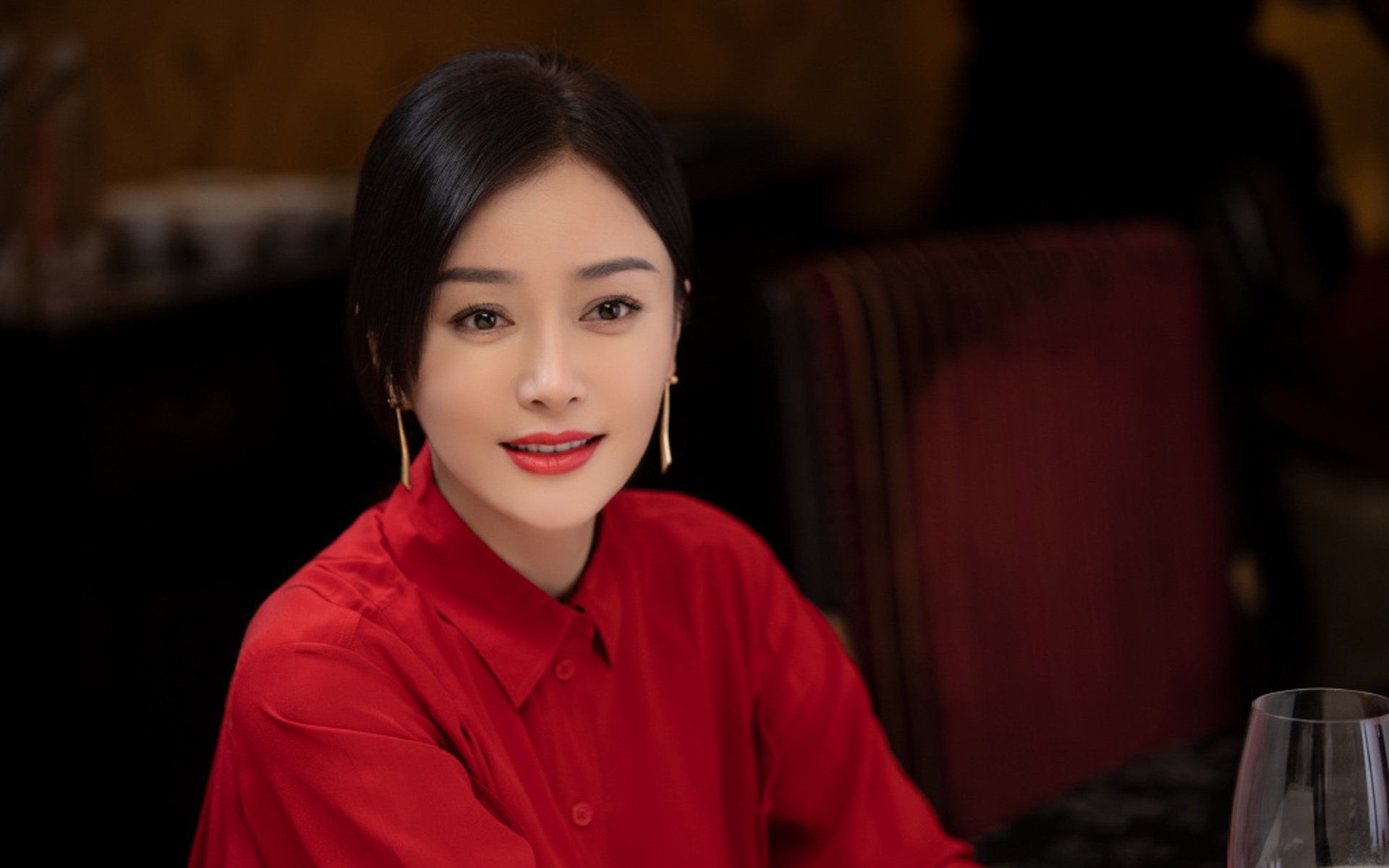 开云体育入口-绿茵交响乐，今夜属于巴雷拉，攻防两端的绝对统治