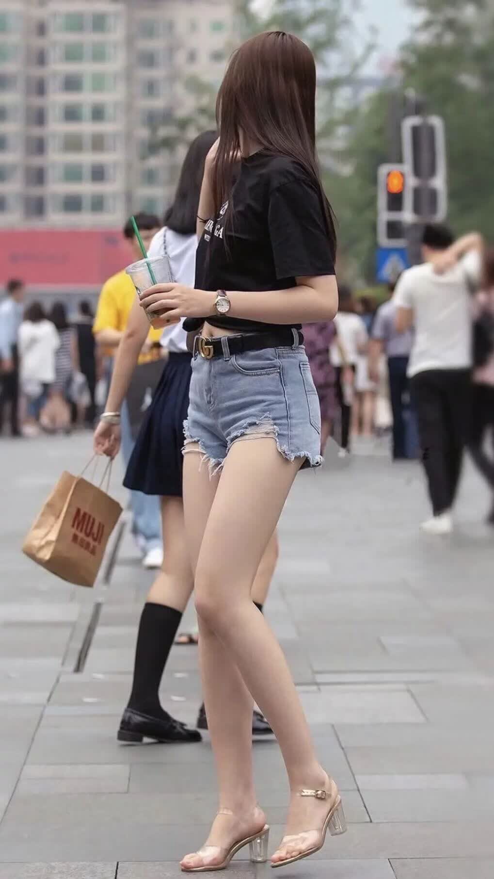 惊天逆转!齐耶赫独造两球,乌兹别克斯坦绝地翻盘伊拉克—2026世界杯F组上演中亚风暴
